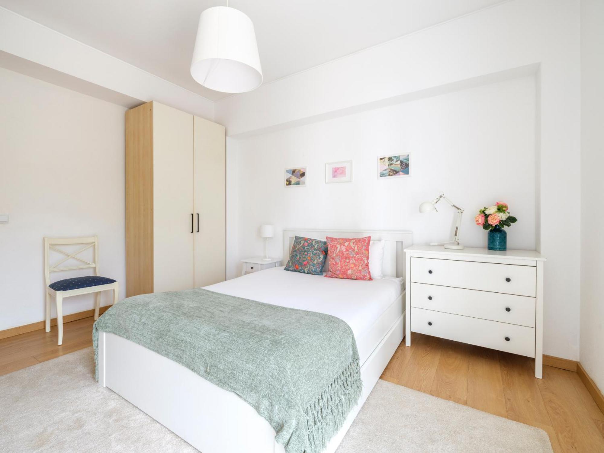 Olivais Spacious Apartment Near Airport ลิสบอน ภายนอก รูปภาพ