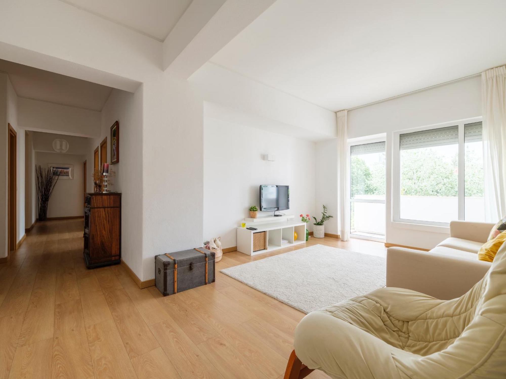 Olivais Spacious Apartment Near Airport ลิสบอน ภายนอก รูปภาพ