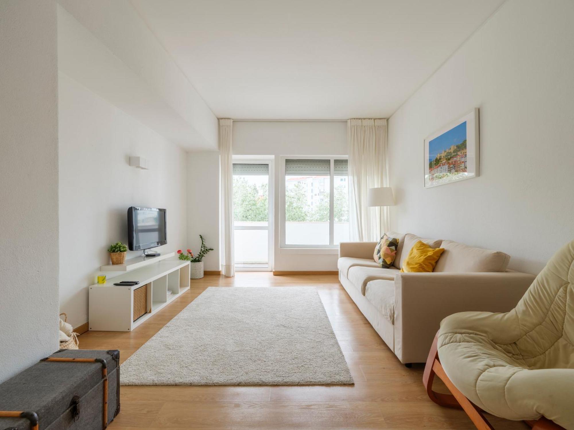 Olivais Spacious Apartment Near Airport ลิสบอน ภายนอก รูปภาพ
