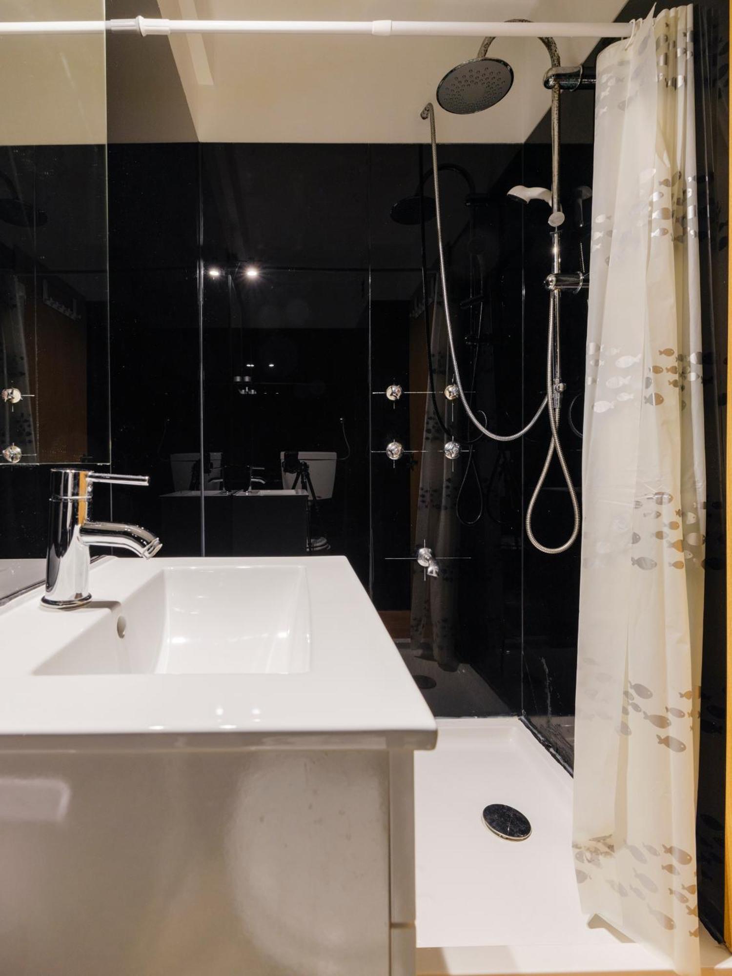 Olivais Spacious Apartment Near Airport ลิสบอน ภายนอก รูปภาพ