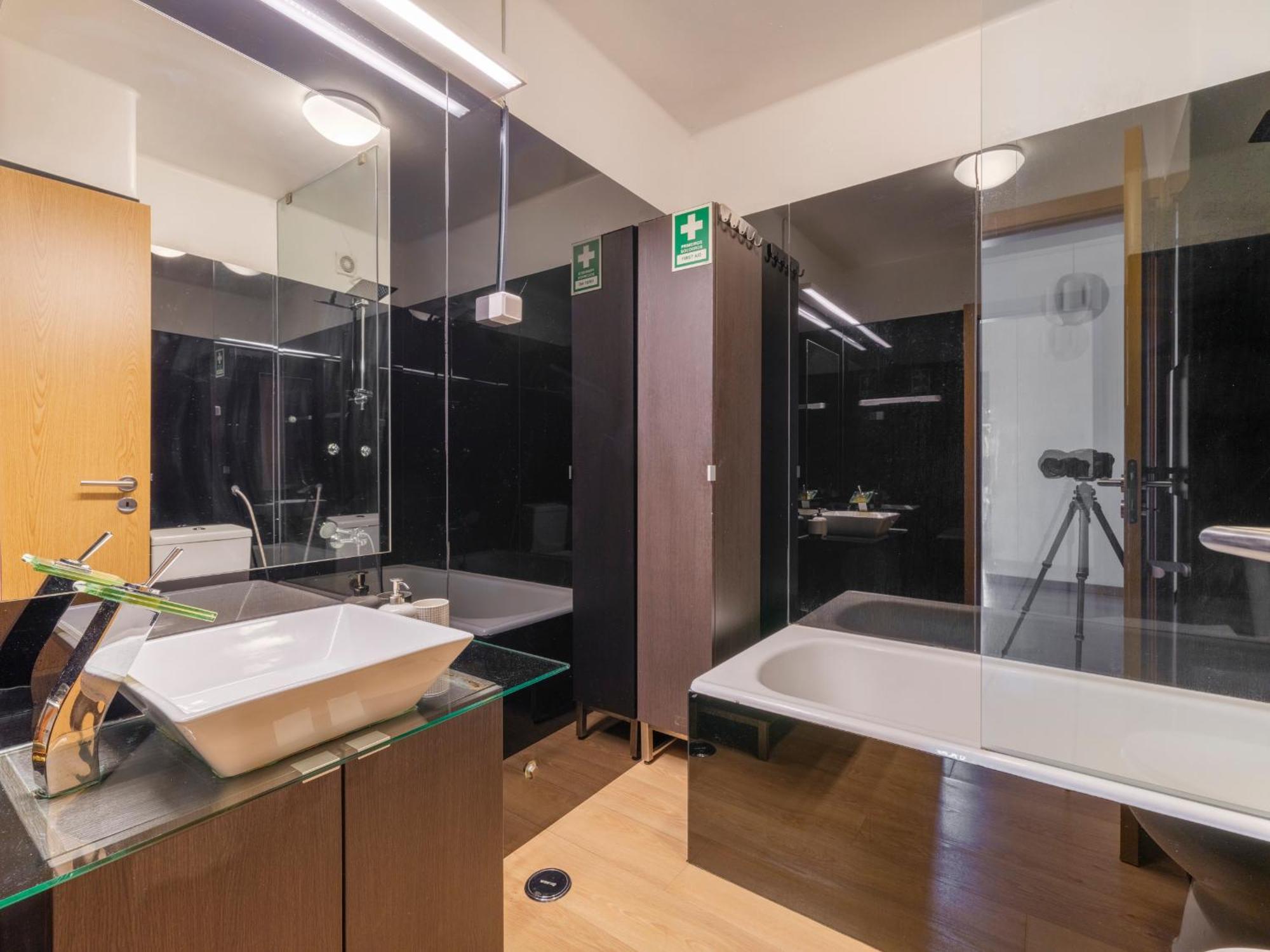 Olivais Spacious Apartment Near Airport ลิสบอน ภายนอก รูปภาพ